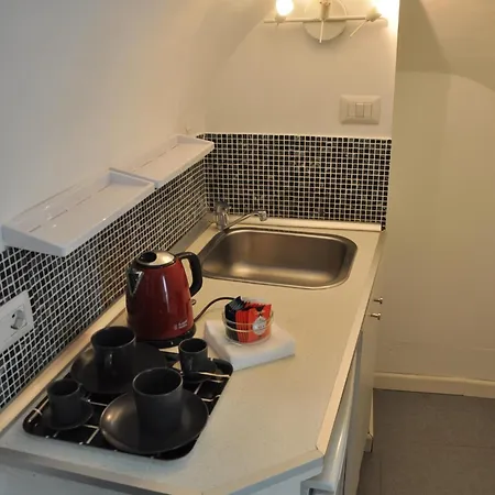 Gasthuis Colosseo Rome