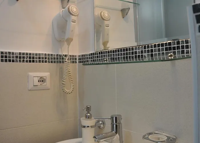 Πανσιόν Colosseo